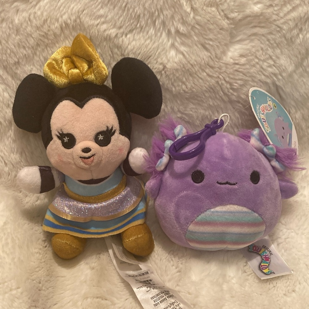 Disney miniature Minnie mouse & squishmallow Nwt